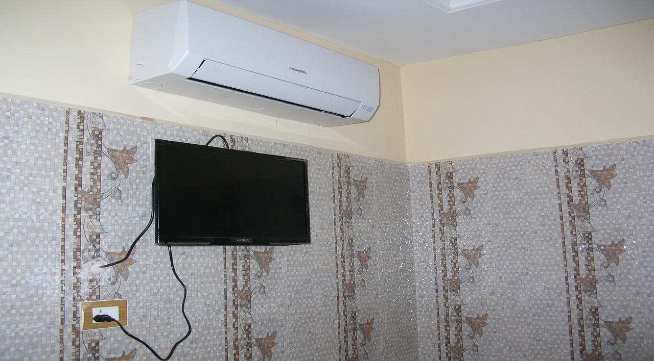 Sbs Residency Tirupati Otel Renigunta Oda fotoğraf